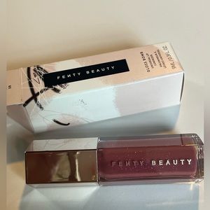 NWT - Fenty Beauty Gloss Bomb - Riri